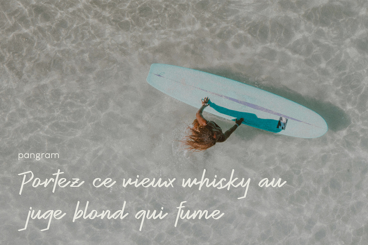 La Papela Aesthetic Script Font, a Script Font by Hishand Studio (Photo 8 of 8)