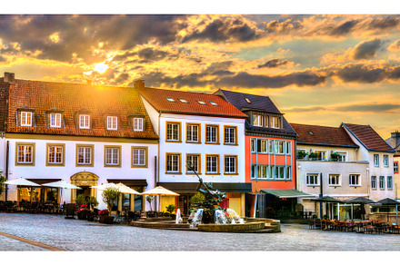 Market Square of Paderborn at sunset, an Architecture Photo by Leonid Andronov