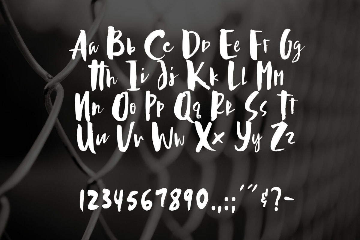 Adilla and Rita Typeface preview 6