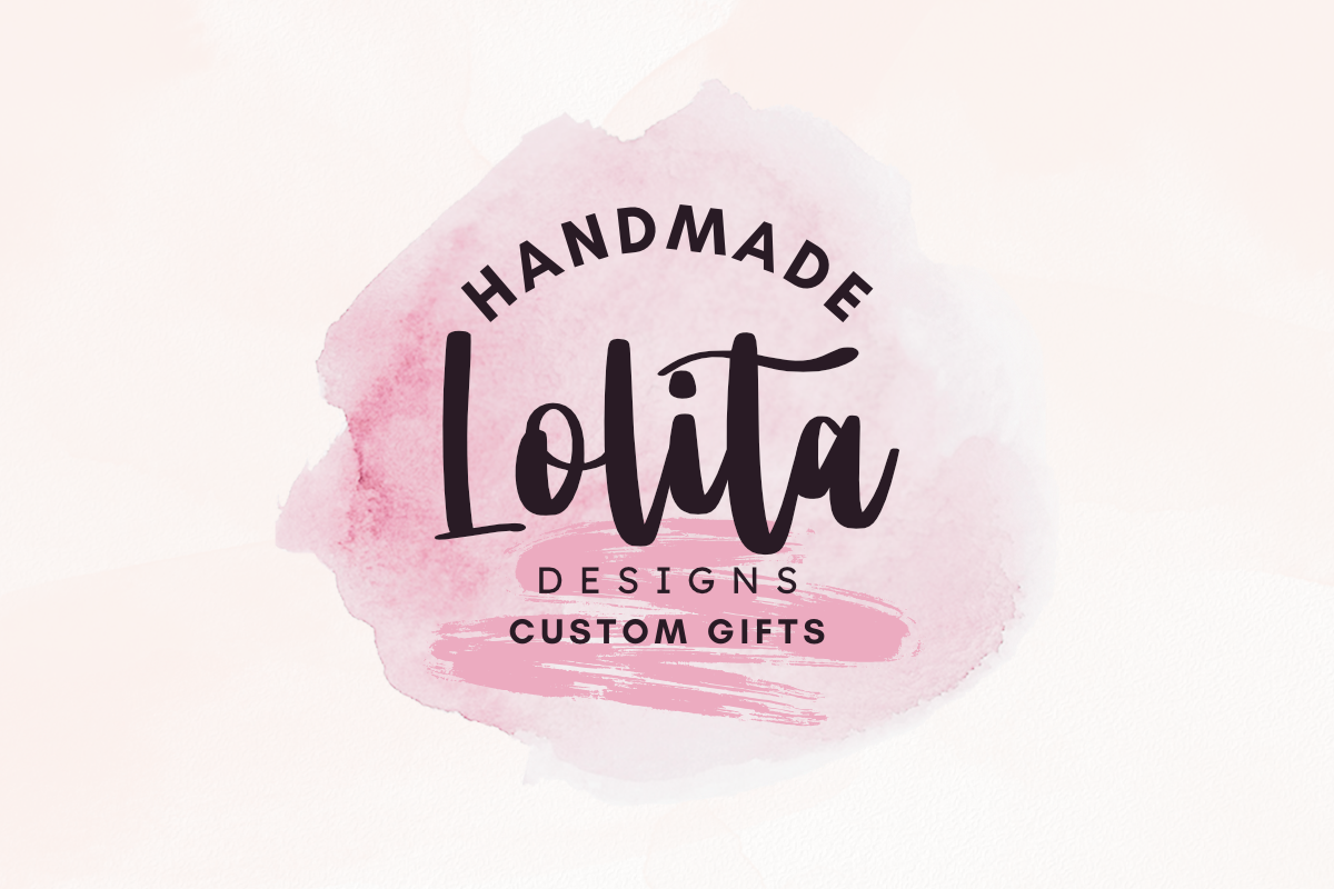 Lovely - Natural Handwritten, a Handwritten Font by Letterayu Studio (Photo 2 of 6)
