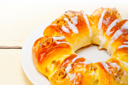 sweet bread donut cake, a Background Photo by keko64