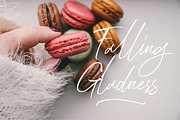Mihawk, a Script Font by Bokuto Studio (Thumbnail 3 of 9)