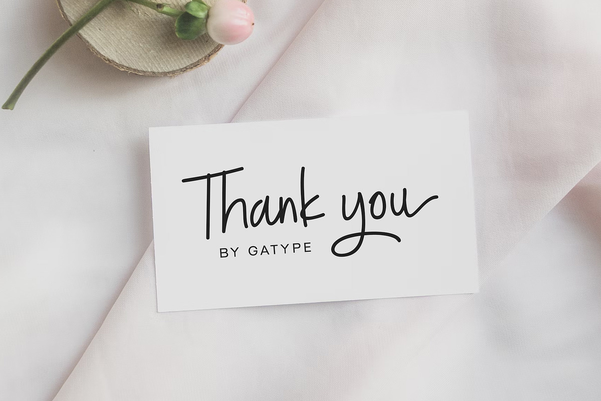 Rellyond, a Handwritten Font by Gatype (Photo 8 of 8)