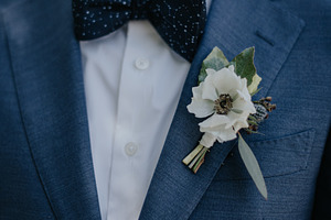 Vintage Bowtie Groom Flowers