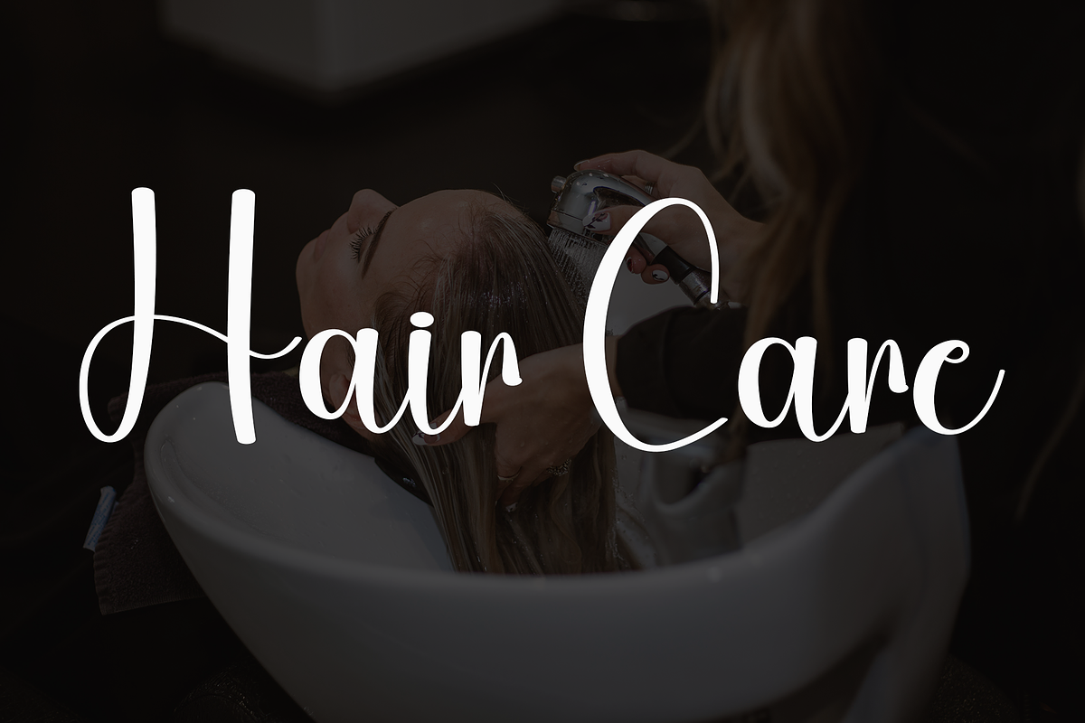 Hairstylist, a Handwritten Font by InermediaSTUDIO (Photo 7 of 8)