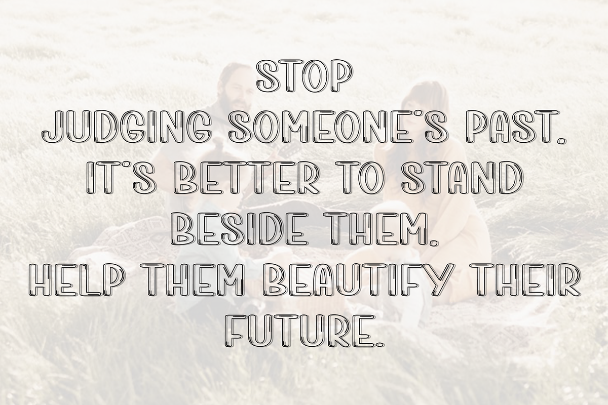Bubble Over, a Handwritten Font by FreshTypeINK (Photo 3 of 8)