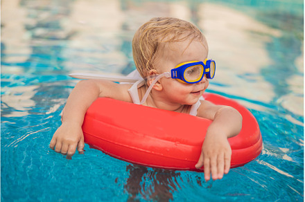Activities on the pool, children, a Nature Photo by Elizaveta Galitskaya