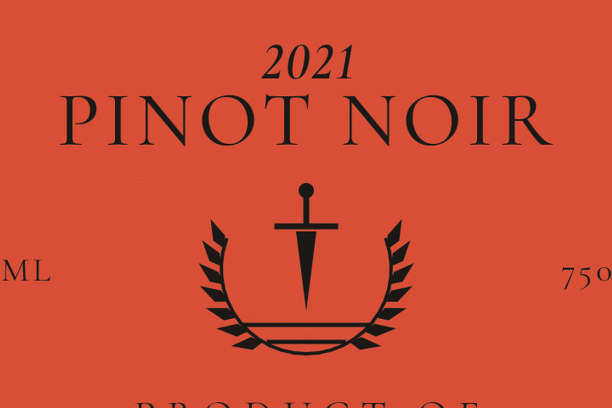 Vintage Wine Label Template, a Branding & Logo Template by DesignerCandies (Photo 4 of 4)