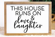 Family SVG Bundle Quotes for Home, a Decorative Illustration by SavanasDesign (Thumbnail 4 of 13)
