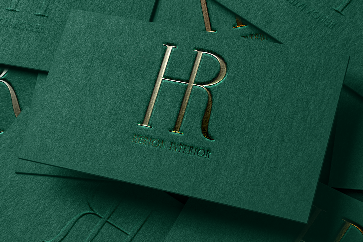 Gremont Arquela - Luxury Display, a Serif Font by Qweera Studio (Photo 8 of 12)