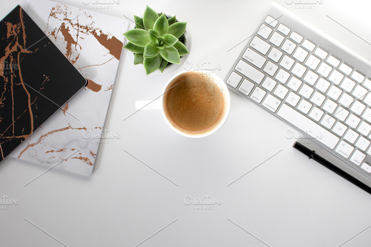 Minimalist Desktop with Keyboard, a Social Media Template by life i design by Nicki (Photo 1 of 5)