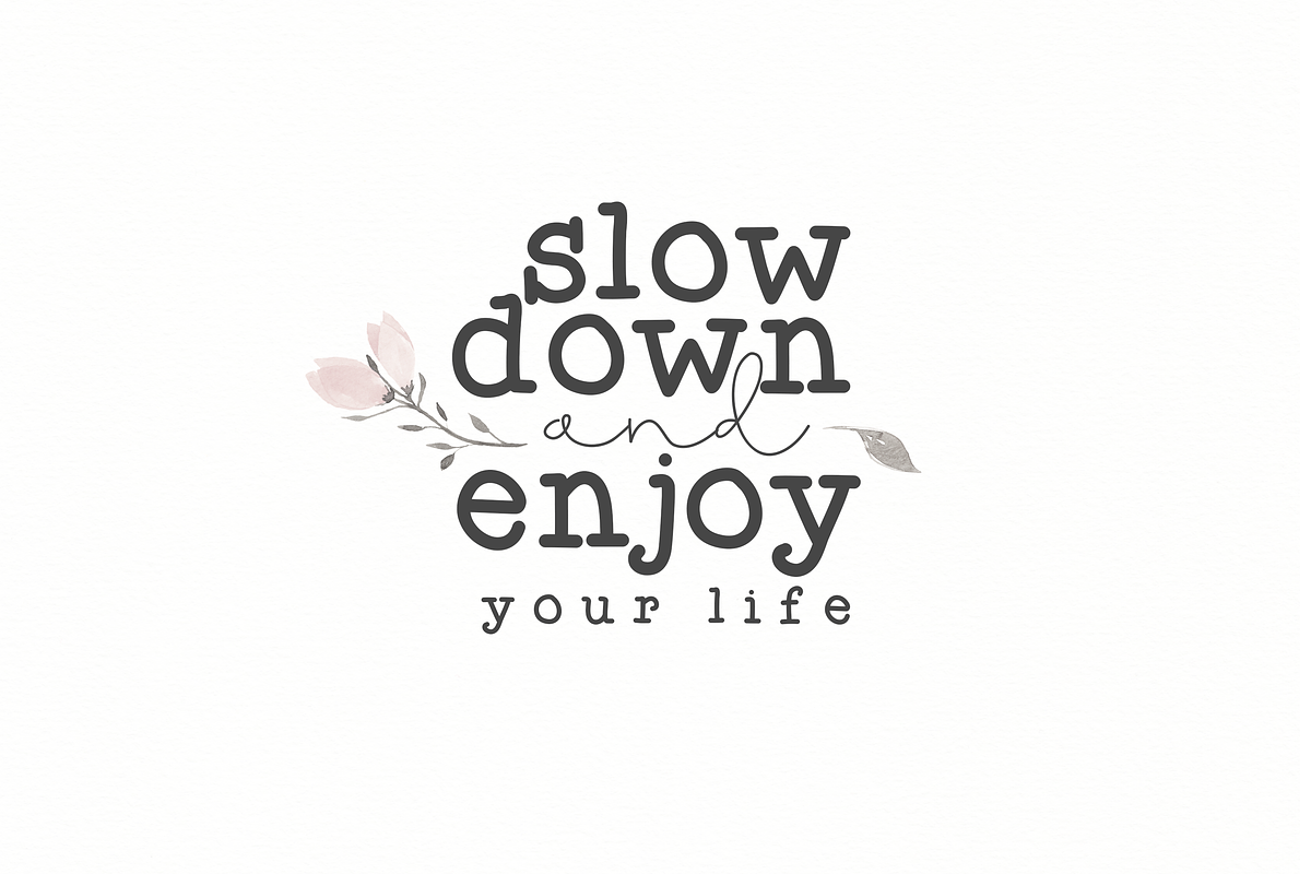 Effortless - Typewriter Font preview 7