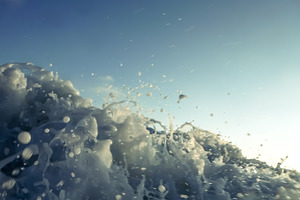 Under Wave
