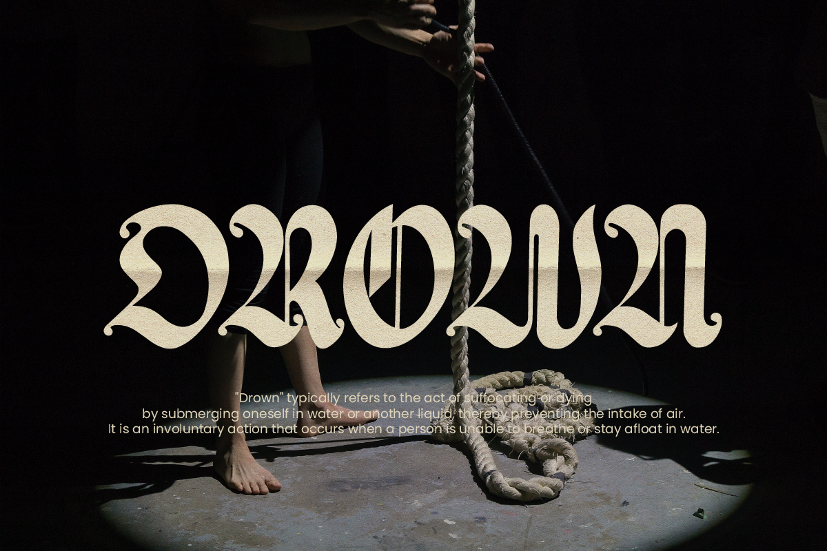 Devans Vintage Blackletter Typeface, a Blackletter Font by Ronny Studio (Photo 3 of 9)