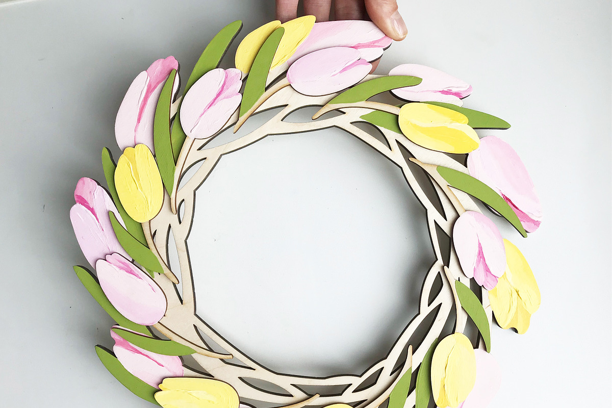 tulips wreath for laser cutting