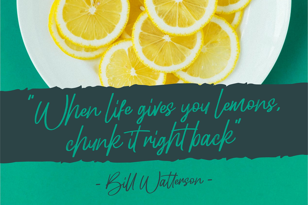 Hellotropica Handbrush Fonts preview 3