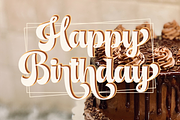 Luna Bella - Sweet Retro Script, a Script Font by Sign Studio (Thumbnail 3 of 8)